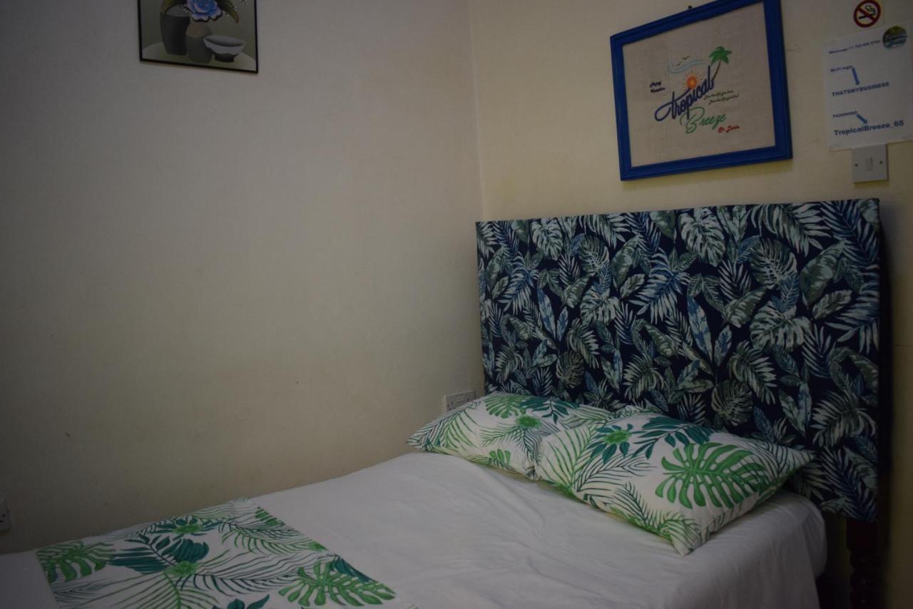 Tropical Breeze Vacation Home And Apartments Gros-Islet Buitenkant foto
