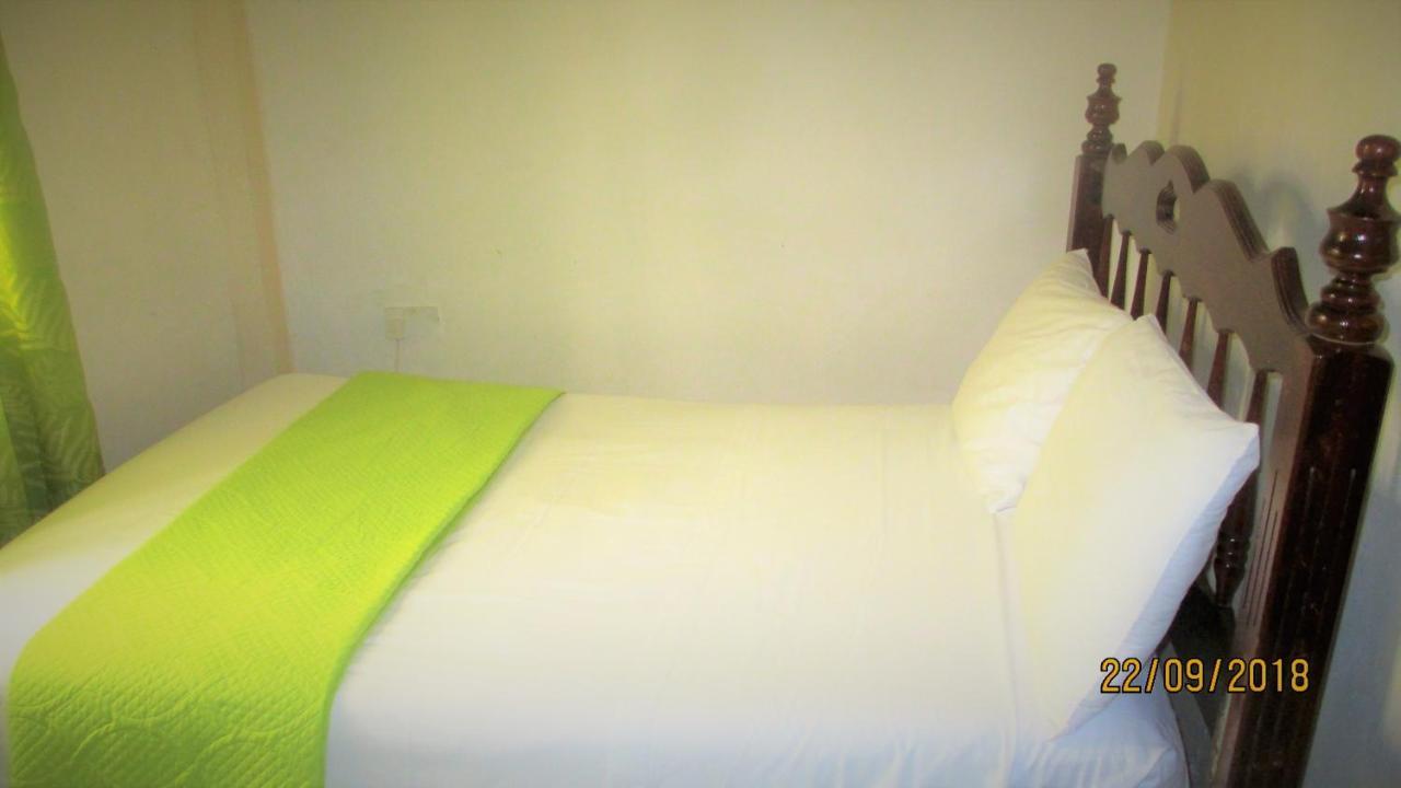 Tropical Breeze Vacation Home And Apartments Gros-Islet Buitenkant foto