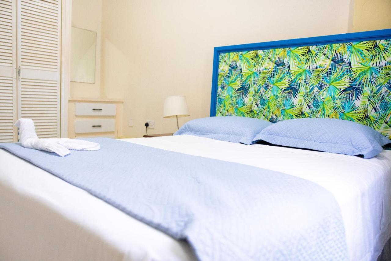 Tropical Breeze Vacation Home And Apartments Gros-Islet Buitenkant foto